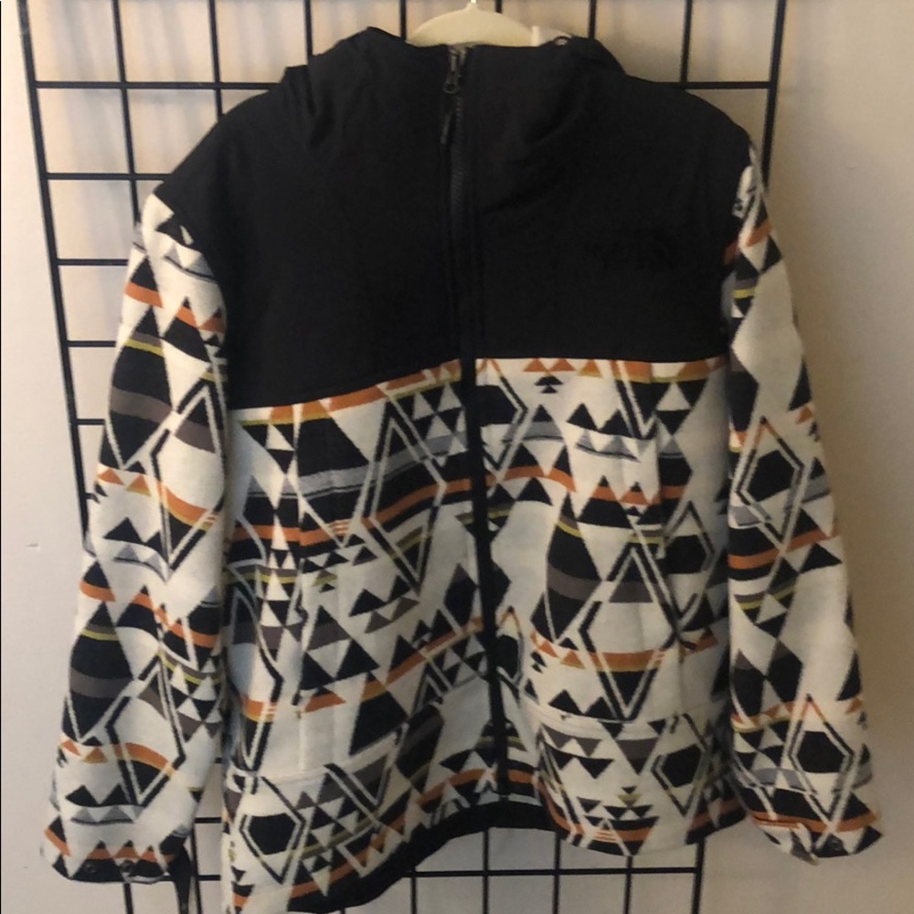 Pendleton Mountain Jacket: Vintage White Print